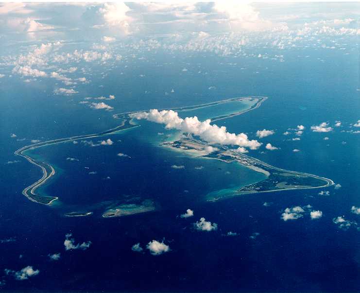 Diego Garcia — This tiny atoll in the Indian Ocean is perhaps not much to look at. But to the U.S. Air Force, U.S. Navy and America's Power Projection Capabilities, losing this prime piece of Real Estate now would be a much bigger Disaster than losing Bagram Air Base in Afghanistan and its Equipment — like the Biden Junta did. Bagram was a Valentin's Card from Joe Biden to Chinese Dictator Xi Jinping. Diego Garcia would be the GOAT Christmas Present from Comrade Keir Starmer in the UK to Comrade Xi!